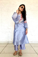 Load image into Gallery viewer, The Blooming Kurta
